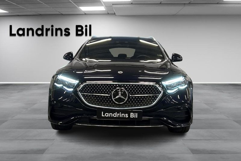 Mercedes E450 bild 2