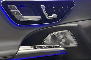 Mercedes E450 bild 18