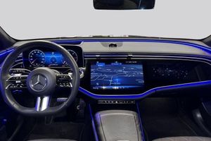 Mercedes E450 bild 7
