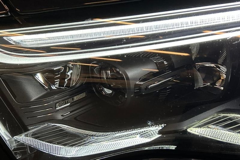 Mercedes E450 bild 25