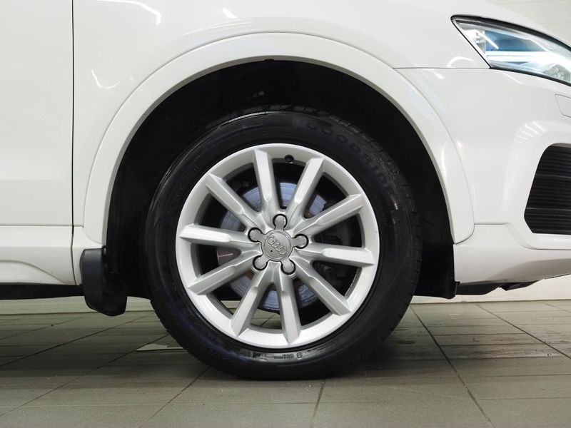 Audi Q3 bild 8