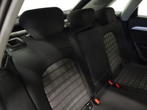 Audi Q3 bild 12