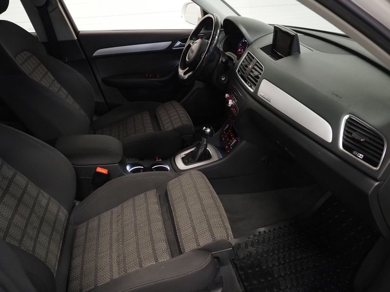 Audi Q3 bild 10