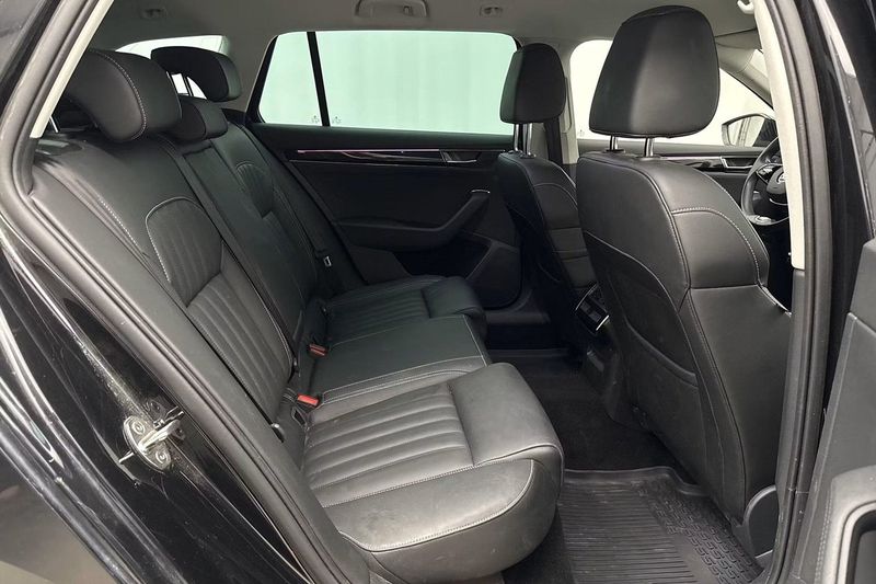 Skoda Superb bild 9