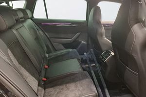 Skoda Superb bild 9