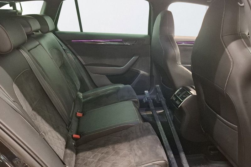 Skoda Superb bild 9