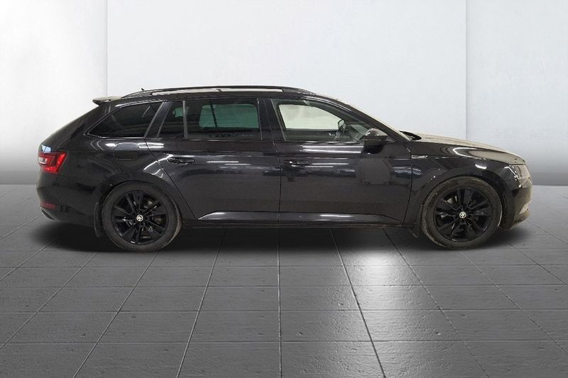 Skoda Superb bild 4
