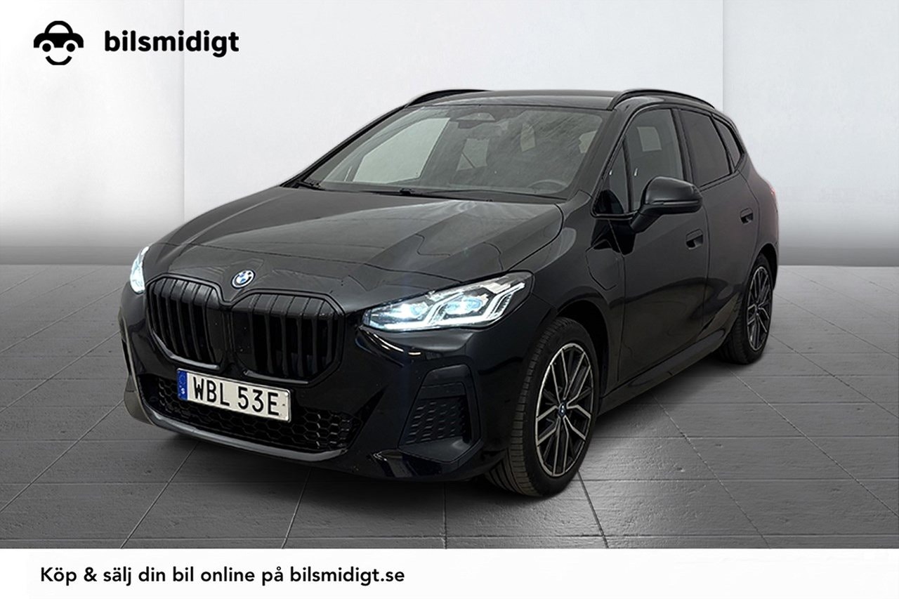 BMW 225