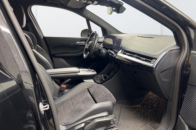 BMW 225 bild 5