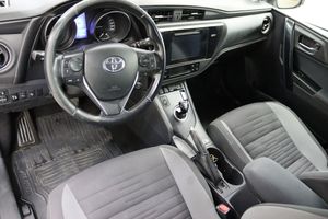 Toyota Auris bild 8