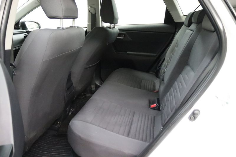 Toyota Auris bild 9