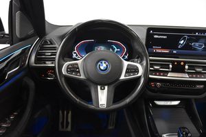 BMW iX3 bild 2