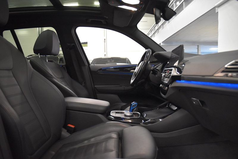BMW iX3 bild 11