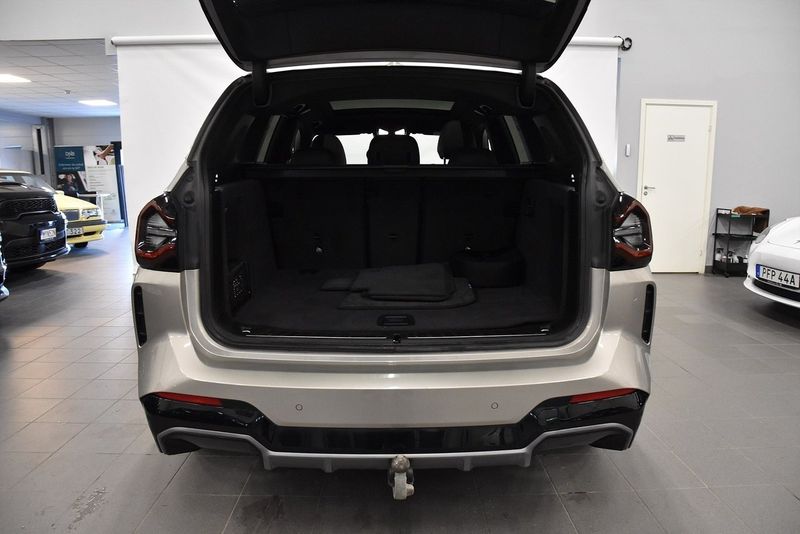 BMW iX3 bild 27