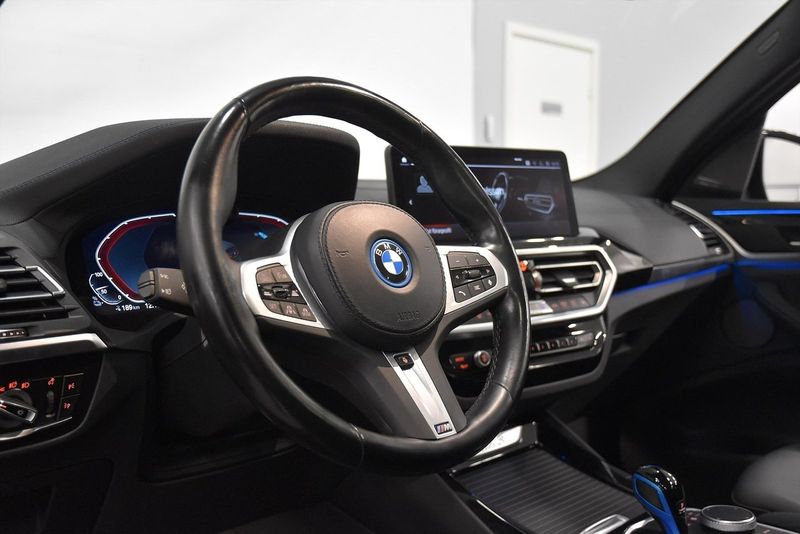 BMW iX3 bild 8