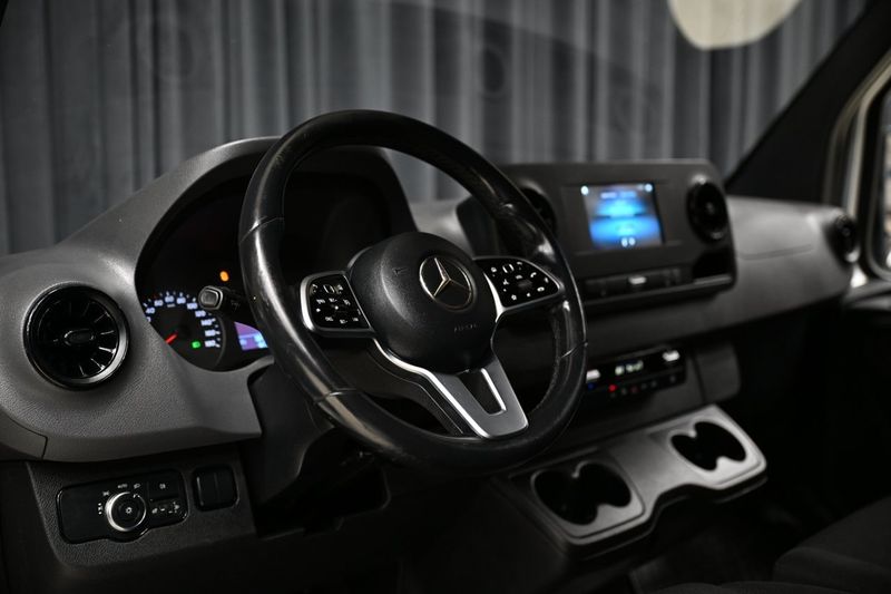 Mercedes Sprinter bild 22