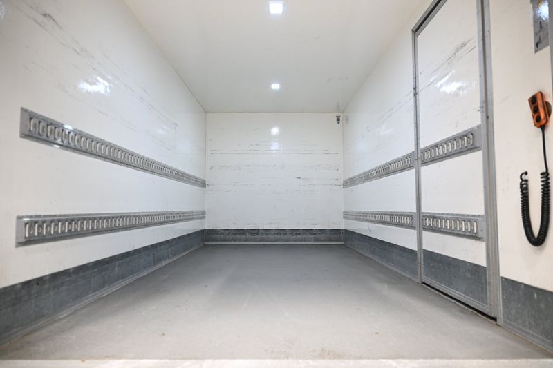 Mercedes Sprinter bild 11