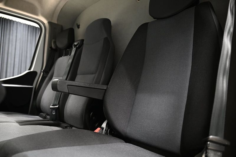 Renault Master bild 16