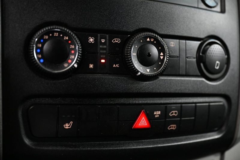 Mercedes Sprinter bild 19