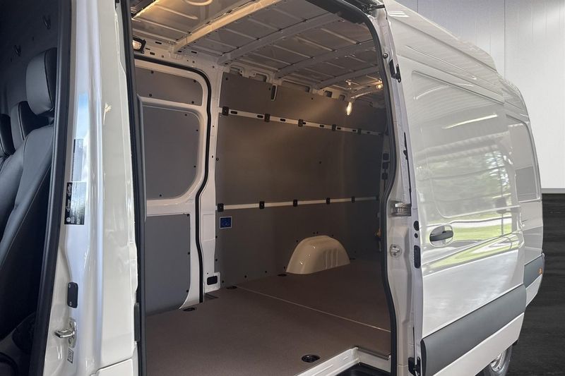 Mercedes e-Sprinter bild 11