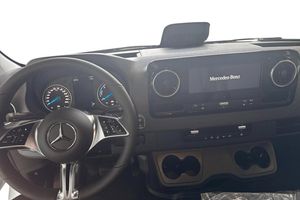 Mercedes e-Sprinter bild 7