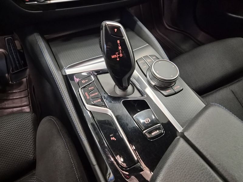 BMW 520 bild 17
