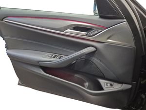 BMW 520 bild 18