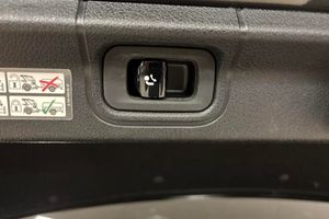 Mercedes EQE350 bild 11