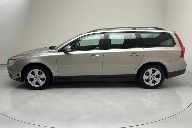 Volvo V70 bild 2