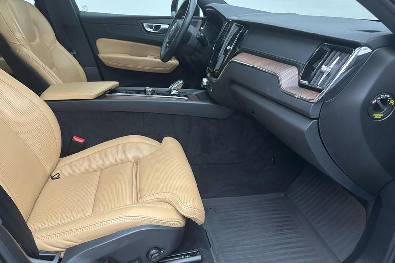 Volvo XC60 bild 7