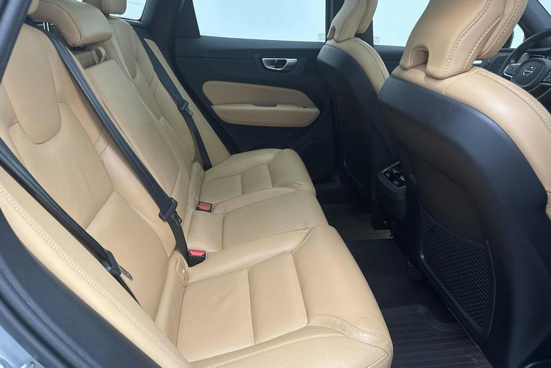Volvo XC60 bild 8