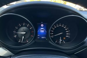 Toyota Avensis bild 10