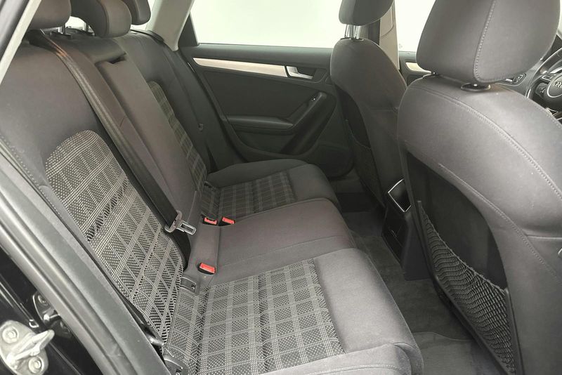 Audi A4 bild 8