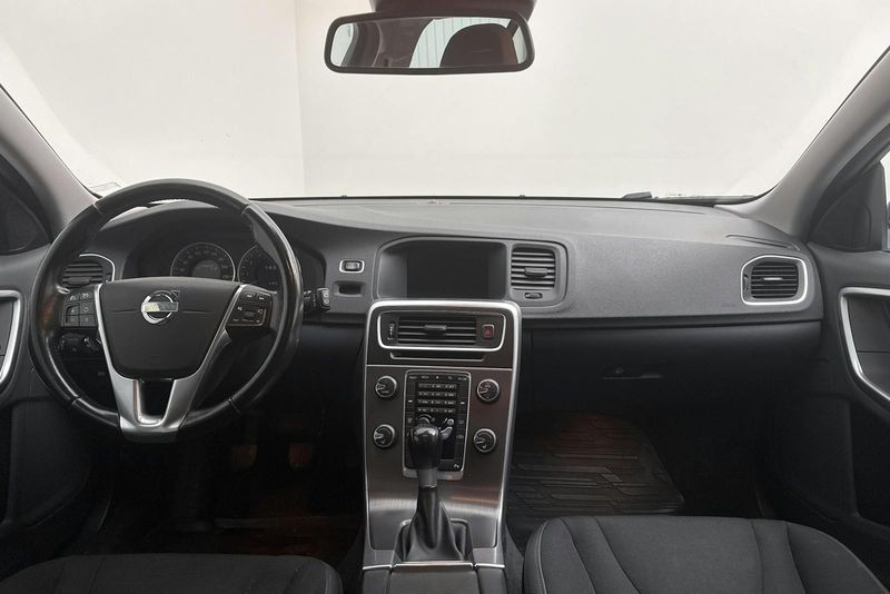 Volvo V60 bild 6
