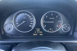 BMW 520 bild 11