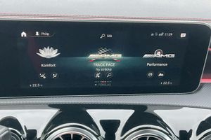 Mercedes CLA45 AMG bild 16