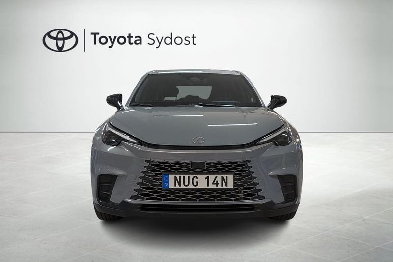 Lexus LBX bild 6
