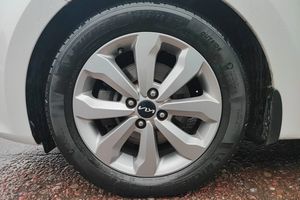 Kia Rio bild 16