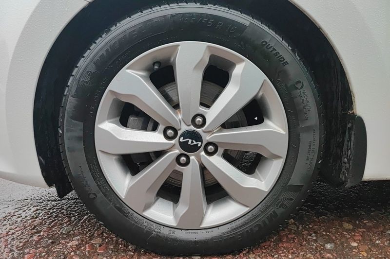 Kia Rio bild 16