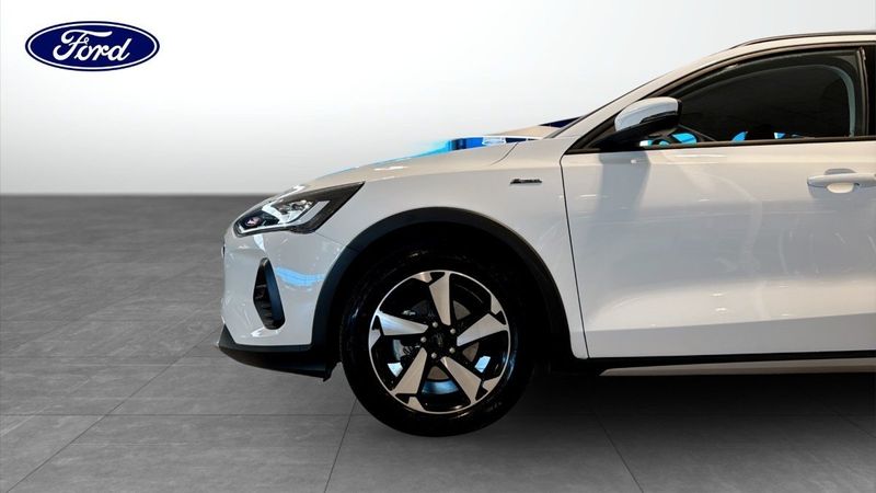 Ford Focus bild 8