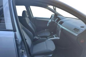 Opel Astra bild 7