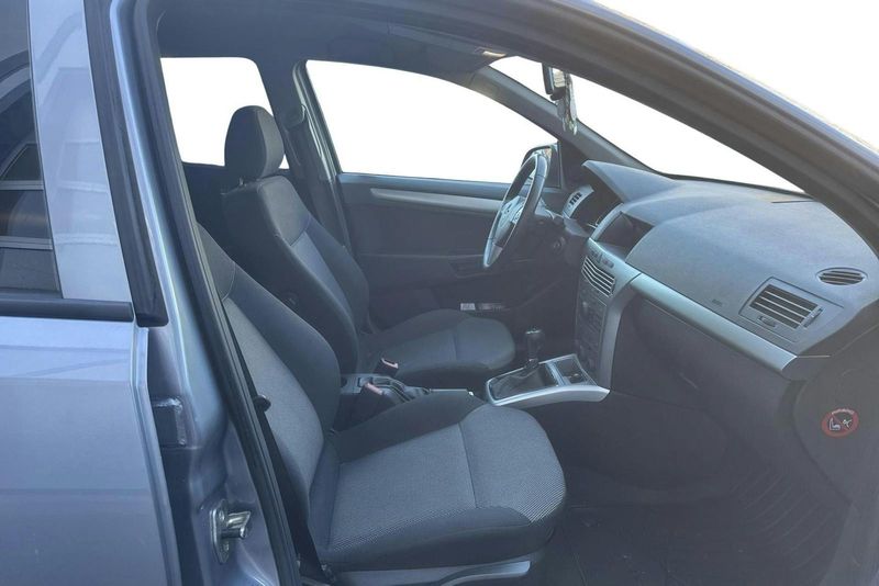 Opel Astra bild 7