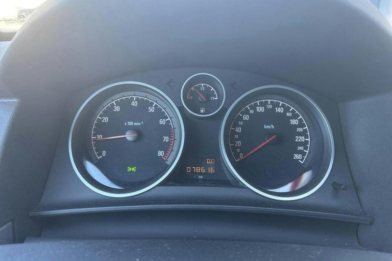Opel Astra bild 11