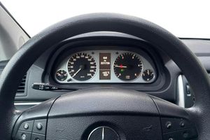 Mercedes B180 bild 10