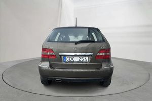 Mercedes B180 bild 5