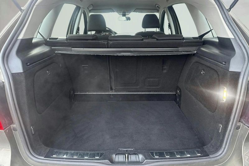 Mercedes B180 bild 9