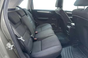 Mercedes B180 bild 8