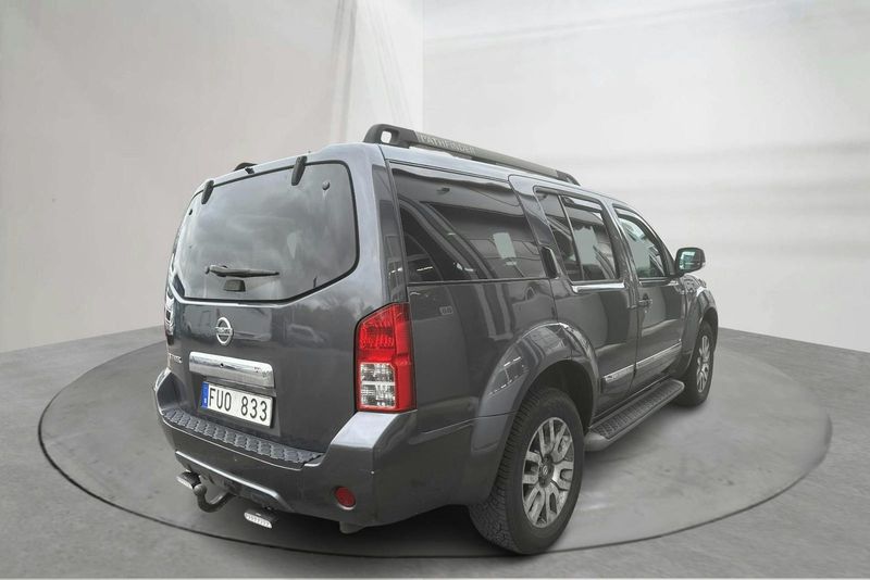 Nissan Pathfinder bild 3