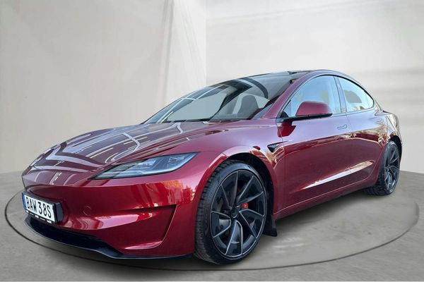 Tesla Model 3 Performance AWD - 2024