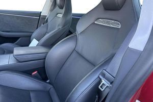 Tesla Model 3 bild 17